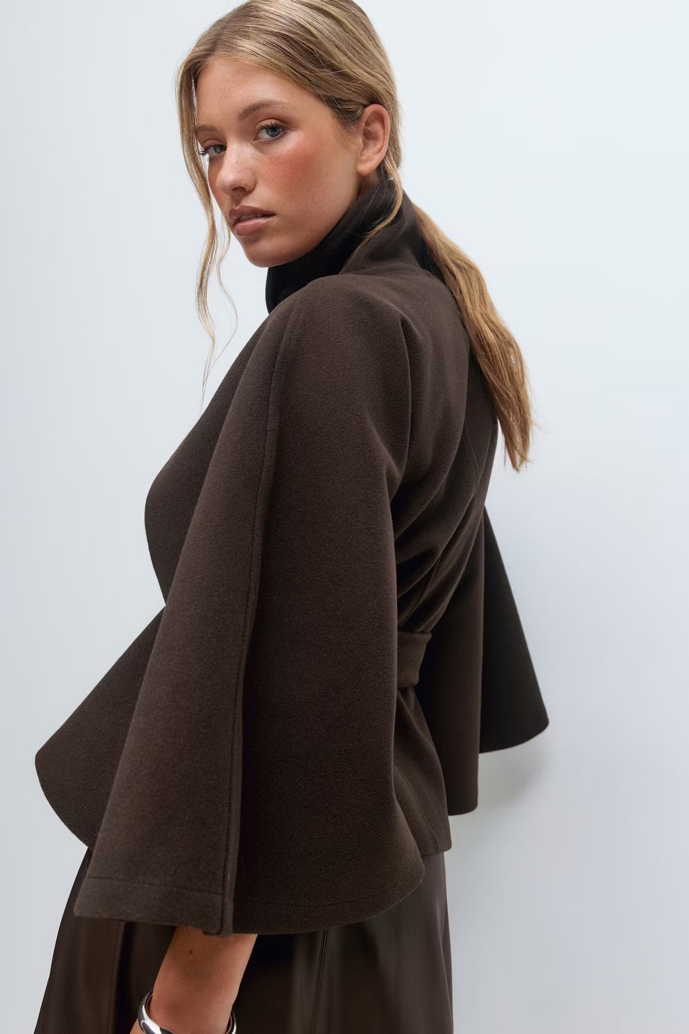 LOREZA - Elegant Cape Jackets
