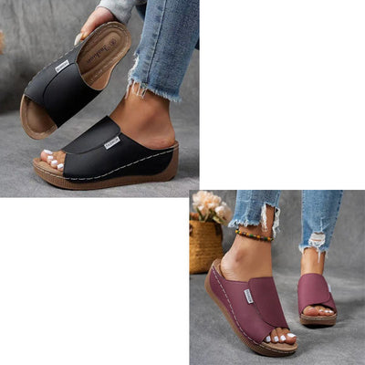 SARA - Comfortable Slides with Arch Support