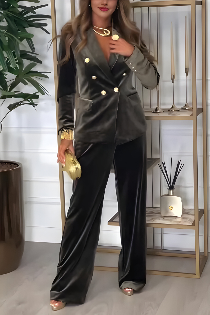 NIRA - Chic Velvet Two-Piece Suit