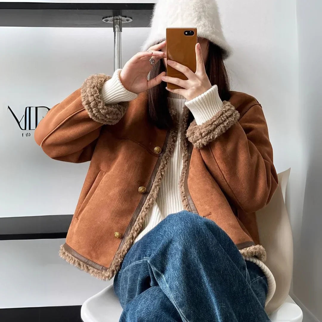 ROSALIE - Buttoned Sheepskin Jacket