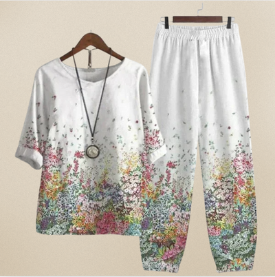 LIV - Elegant and Comfortable Set with Sweater and Pants
