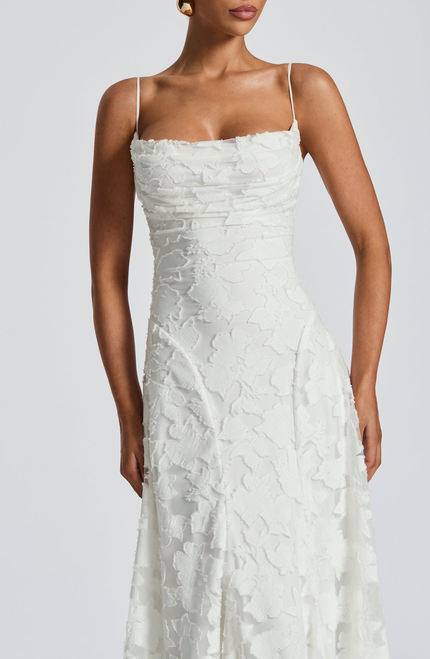 CLARA - Elegant Maxi Dress